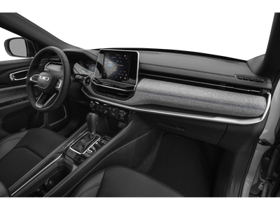 2025 Jeep Compass Latitude Sun & Sound / Convenience Group