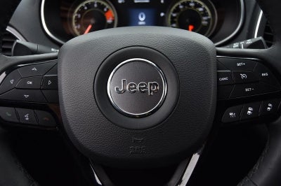 2023 Jeep Cherokee Altitude 4WD