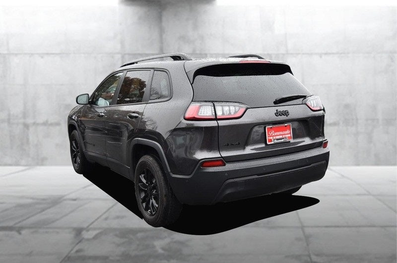 2023 Jeep Cherokee Altitude 4WD