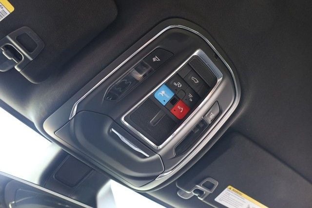 2025 Jeep Grand Cherokee Altitude 4WD
