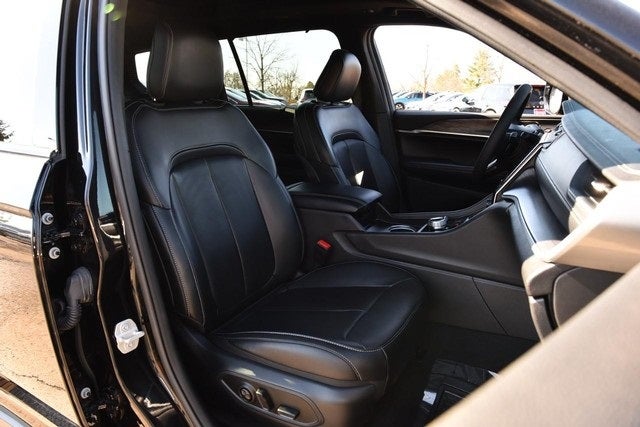 2024 Jeep Grand Cherokee L Limited 4WD Luxury Tech Group II