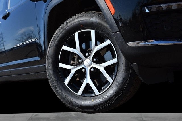 2024 Jeep Grand Cherokee L Limited 4WD Luxury Tech Group II