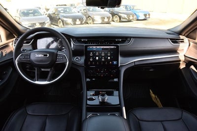 2024 Jeep Grand Cherokee L Limited 4WD Luxury Tech Group II