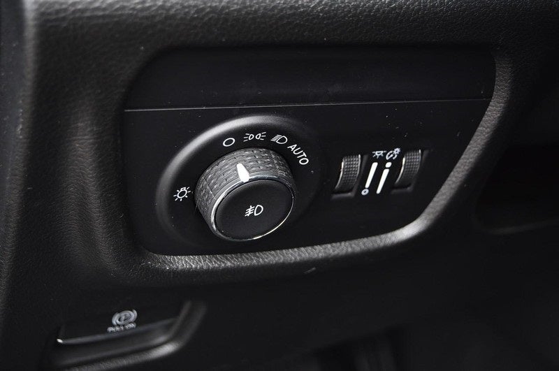 2024 Jeep Grand Cherokee L Limited 4WD Luxury Tech Group