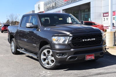 2022 RAM 1500 Big Horn/Lone Star 5.7L V8 HEMI 4WD Sport Appearance Package