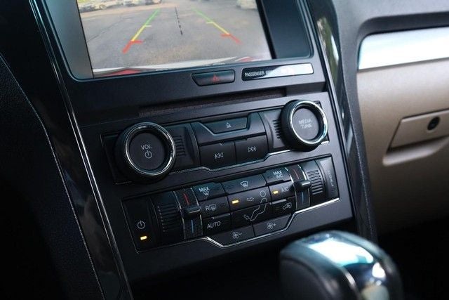 2016 Ford Explorer XLT Driver Connect Package
