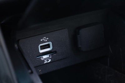 2016 Ford Explorer XLT Driver Connect Package