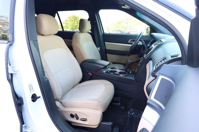 2016 Ford Explorer XLT Driver Connect Package