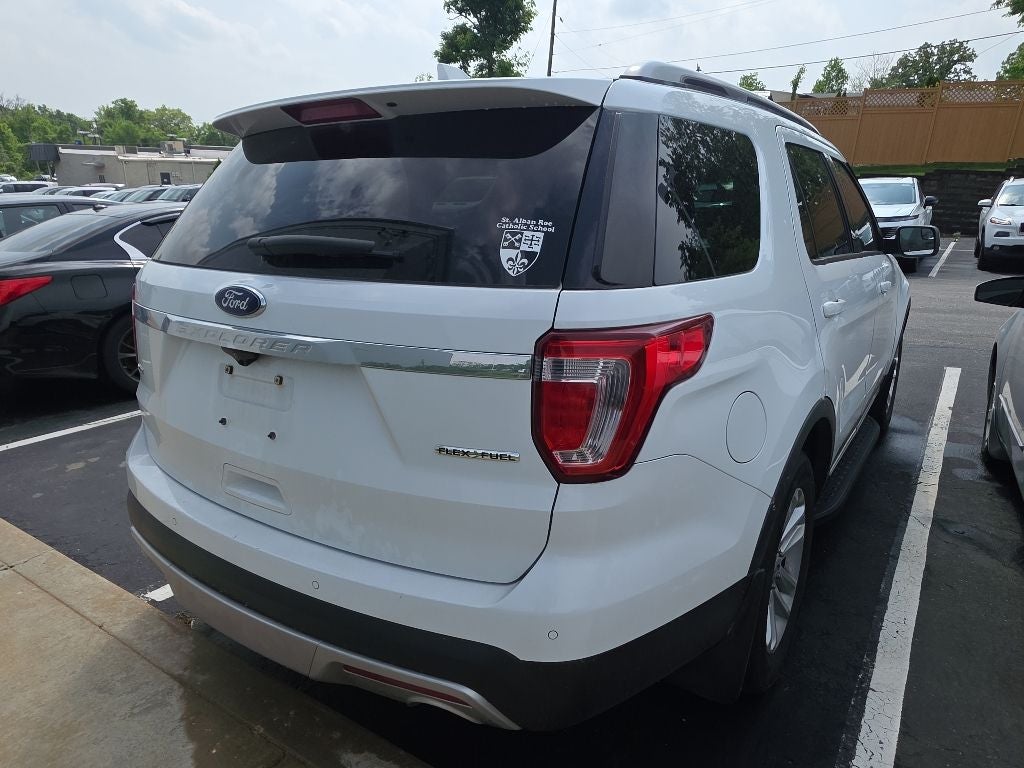 2016 Ford Explorer XLT Driver Connect Package