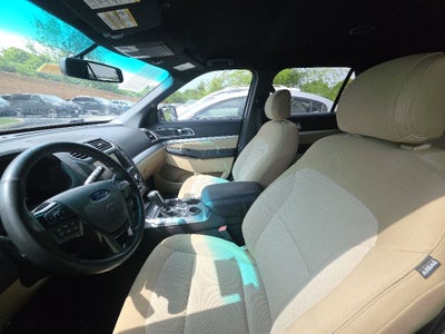 2016 Ford Explorer XLT Driver Connect Package