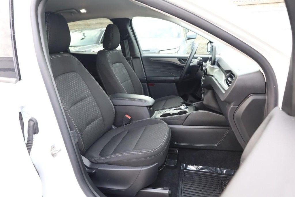2025 Ford Escape Active AWD [MotorTrend Certified]