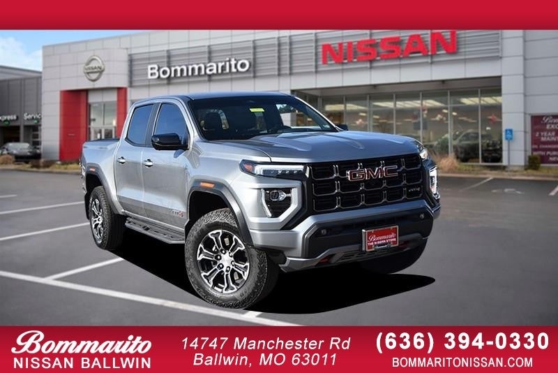 2024 GMC Canyon AT4 4WD Technology & Trailering Packages