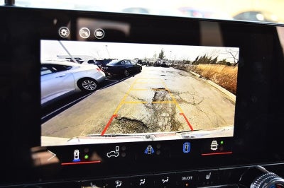 2024 GMC Canyon AT4 4WD Technology & Trailering Packages