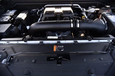 2024 GMC Canyon AT4 4WD Technology & Trailering Packages