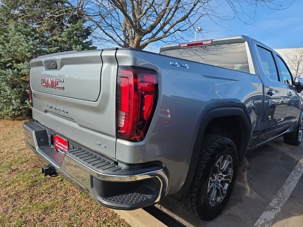 2025 GMC Sierra 1500 SLT 4WD [MotorTrend Certified]
