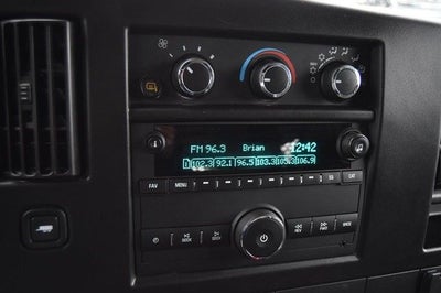 2024 GMC Savana 2500 4.3L V6 Cargo Van Convenience & Chrome Appearance Packages