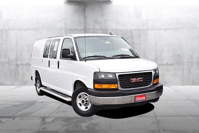 2024 GMC Savana 2500 4.3L V6 Cargo Van Convenience & Chrome Appearance Packages