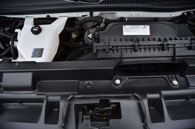 2024 GMC Savana 2500 4.3L V6 Cargo Van Convenience & Chrome Appearance Packages