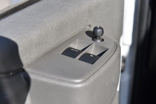 2024 GMC Savana 2500 Cargo Van Convenience & Chrome Appearance Packages