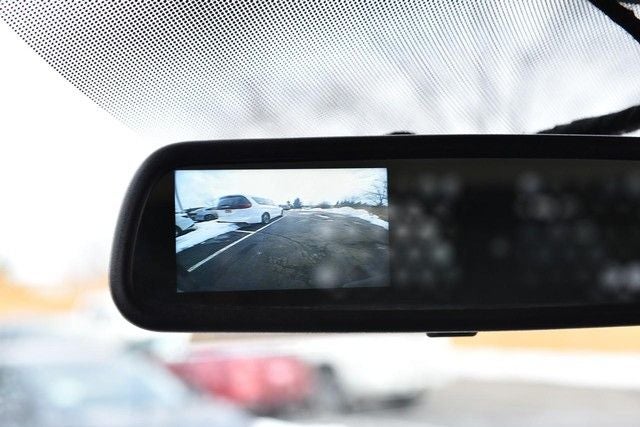 2024 GMC Savana 2500 Cargo Van Convenience & Chrome Appearance Packages