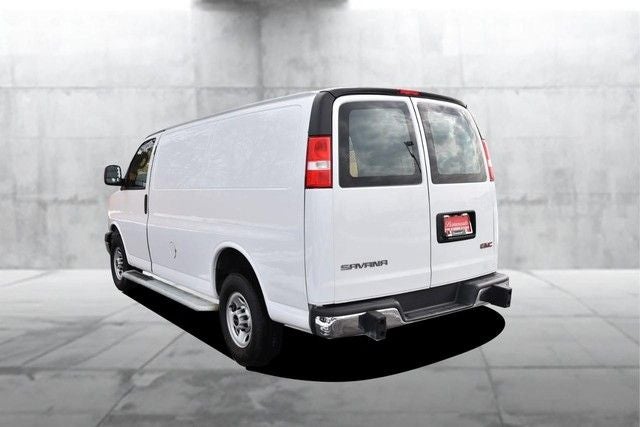 2024 GMC Savana 2500 Cargo Van Convenience & Chrome Appearance Packages