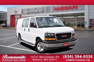 2024 GMC Savana 2500 Cargo Van Convenience &amp; Chrome Appearance Packages