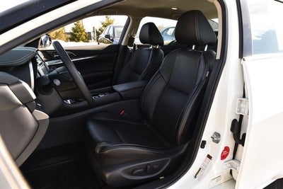 2023 Nissan Maxima SV