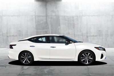 2023 Nissan Maxima SV