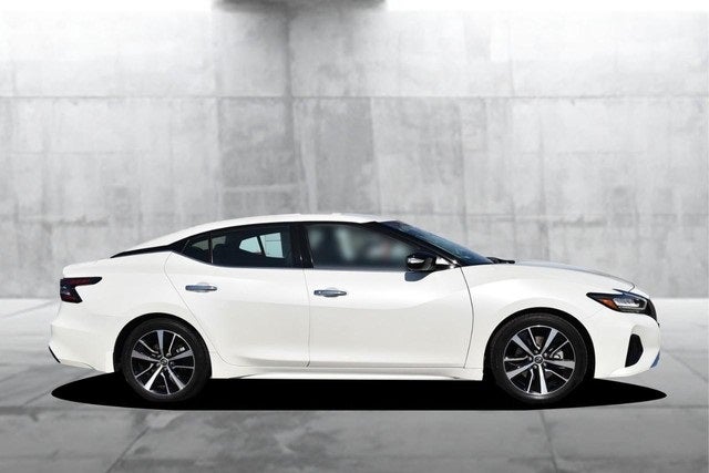 2023 Nissan Maxima SV