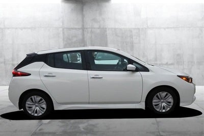 2025 Nissan Leaf S