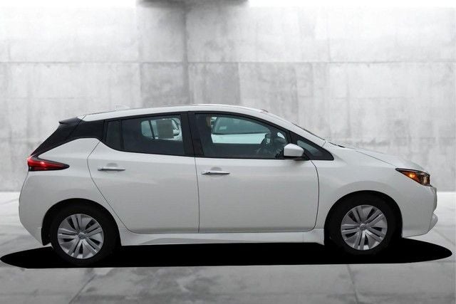 2025 Nissan Leaf S