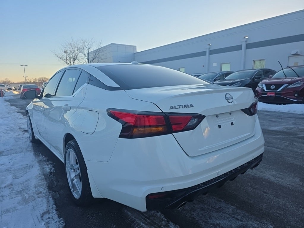 2024 Nissan Altima SR