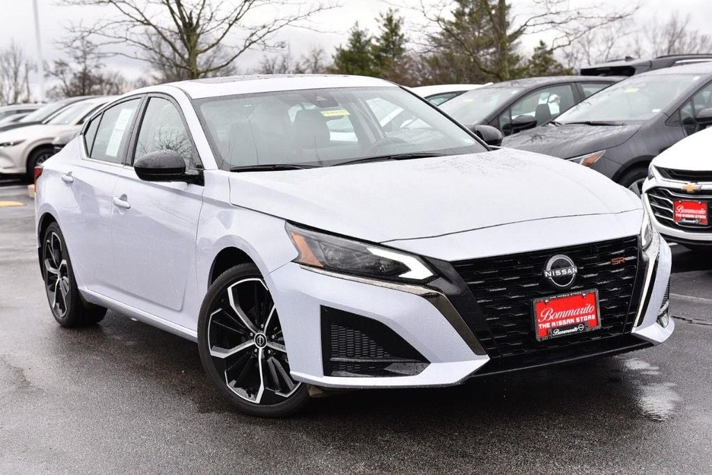 2024 Nissan Altima SR