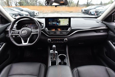 2024 Nissan Altima SR