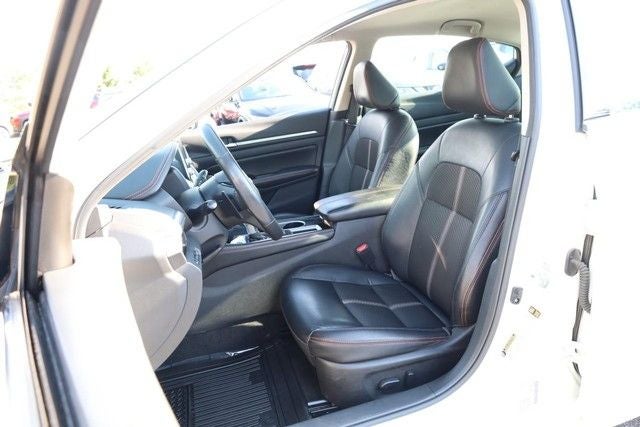 2024 Nissan Altima SR