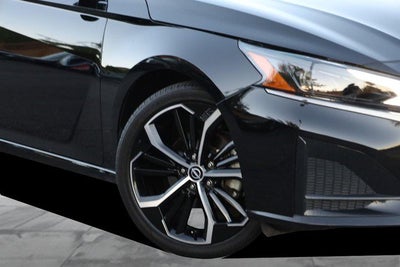 2025 Nissan Altima 2.5 SR Premium