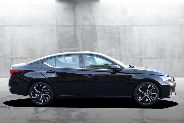 2025 Nissan Altima 2.5 SR Premium