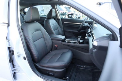 2025 Nissan Altima 2.5 SR Premium