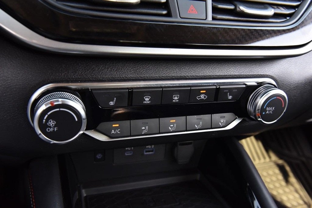 2023 Nissan Altima SR