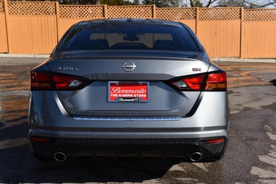 2023 Nissan Altima SR