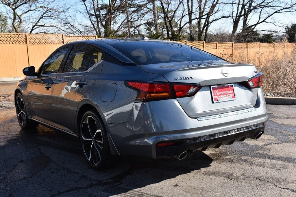 2023 Nissan Altima SR