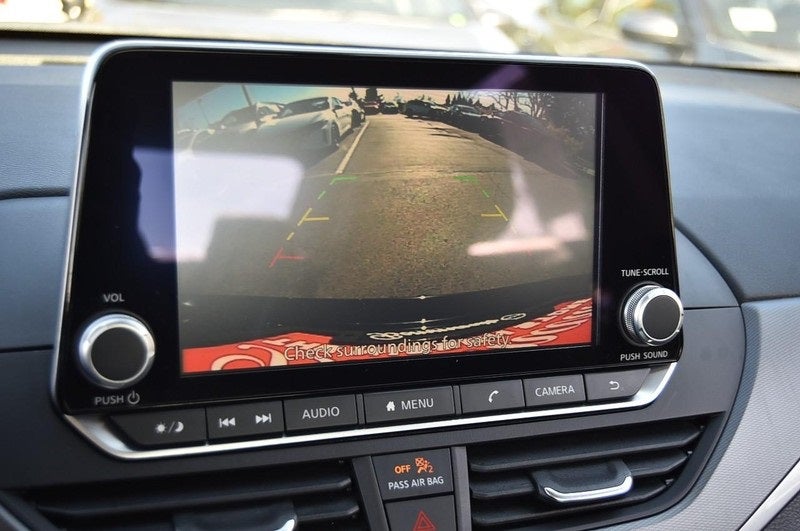 2025 Nissan Altima SR