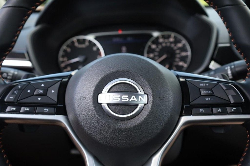 2025 Nissan Altima 2.5 SR