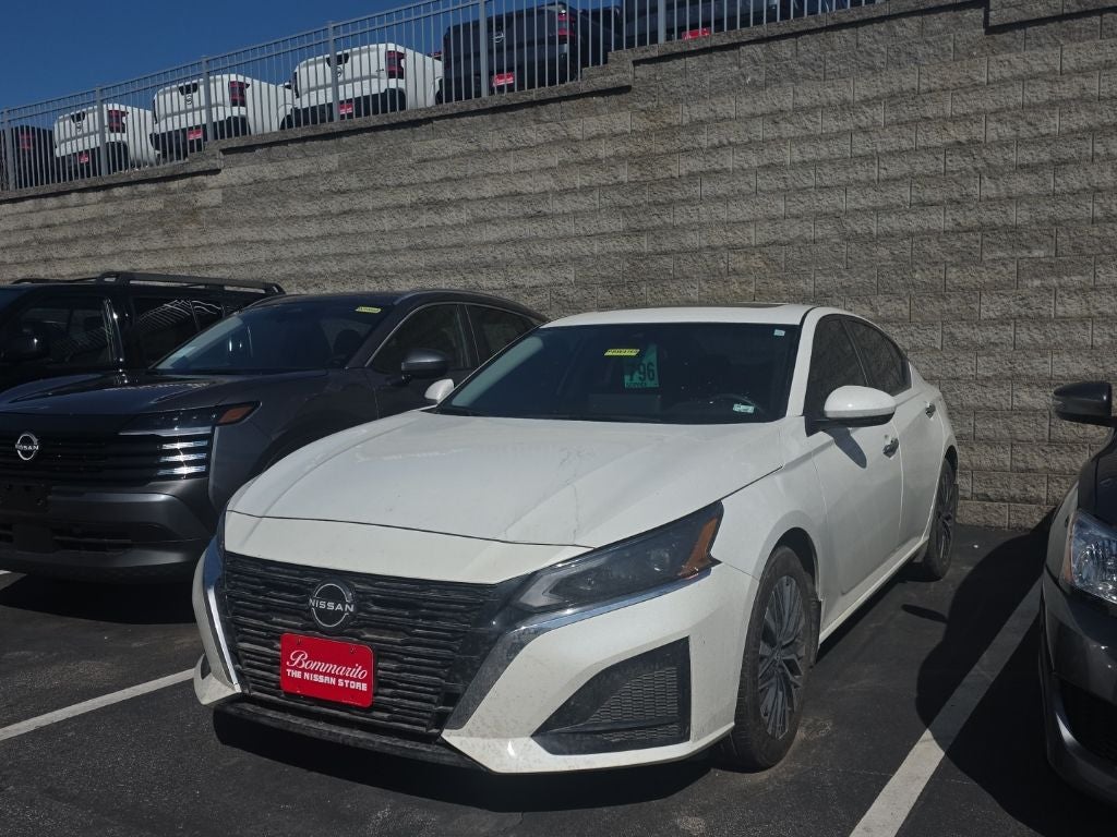 2024 Nissan Altima SV