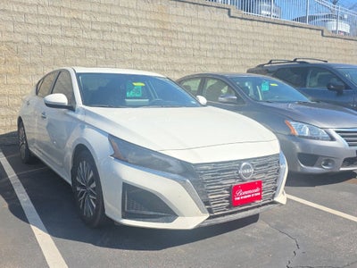 2024 Nissan Altima SV