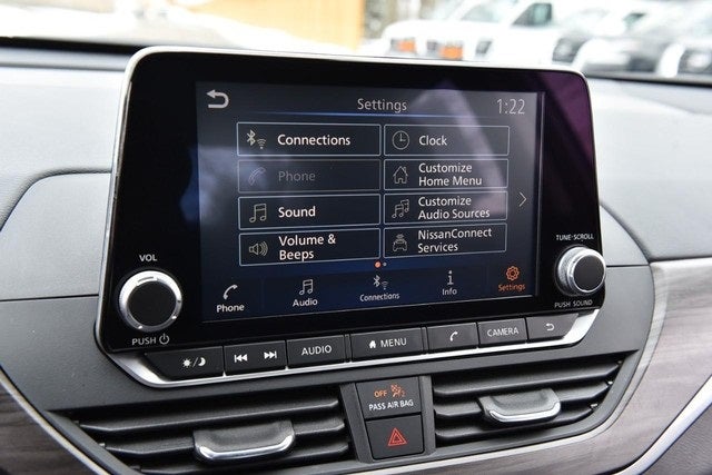 2025 Nissan Altima SV