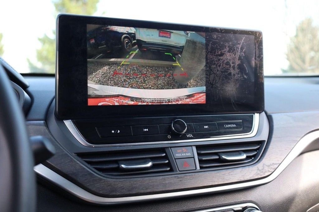 2024 Nissan Altima SV