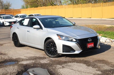 2025 Nissan Altima SV