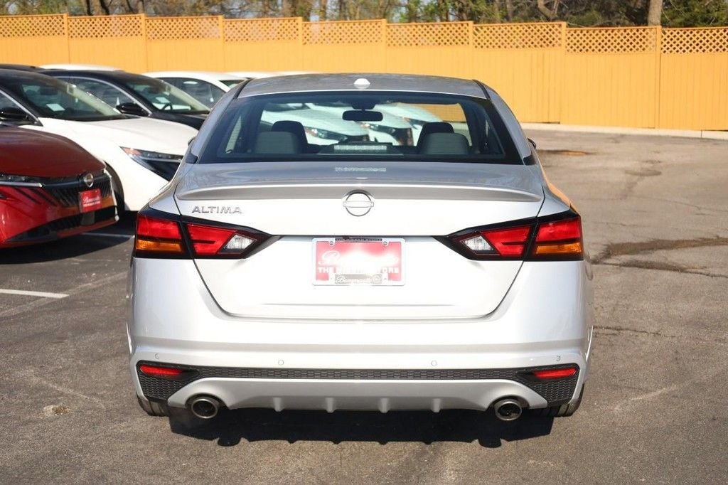 2025 Nissan Altima SV