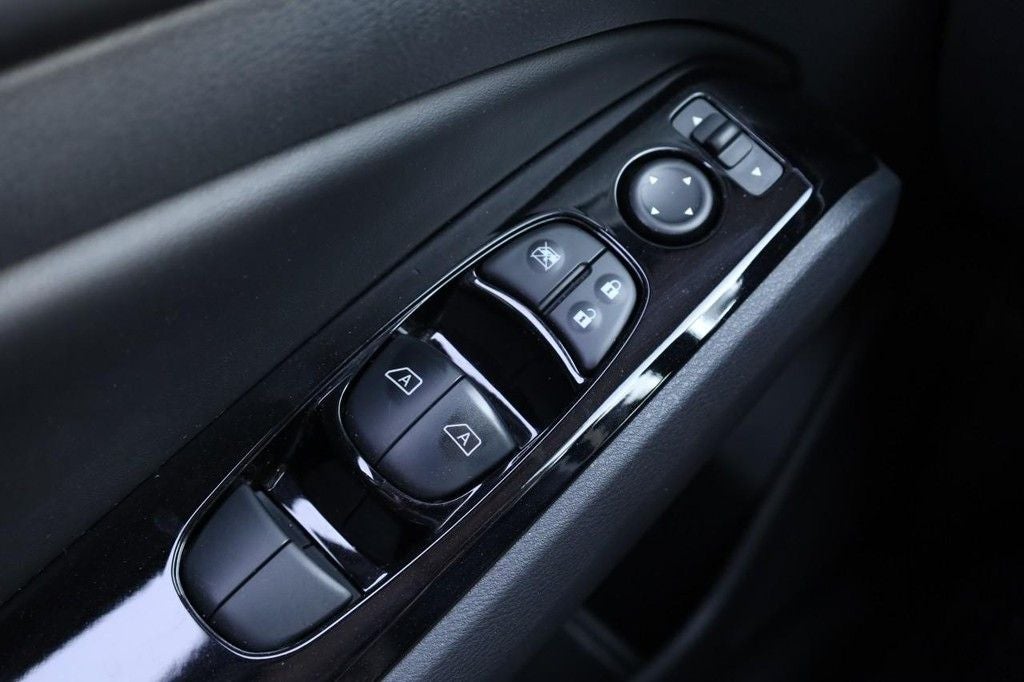 2025 Nissan Altima SL
